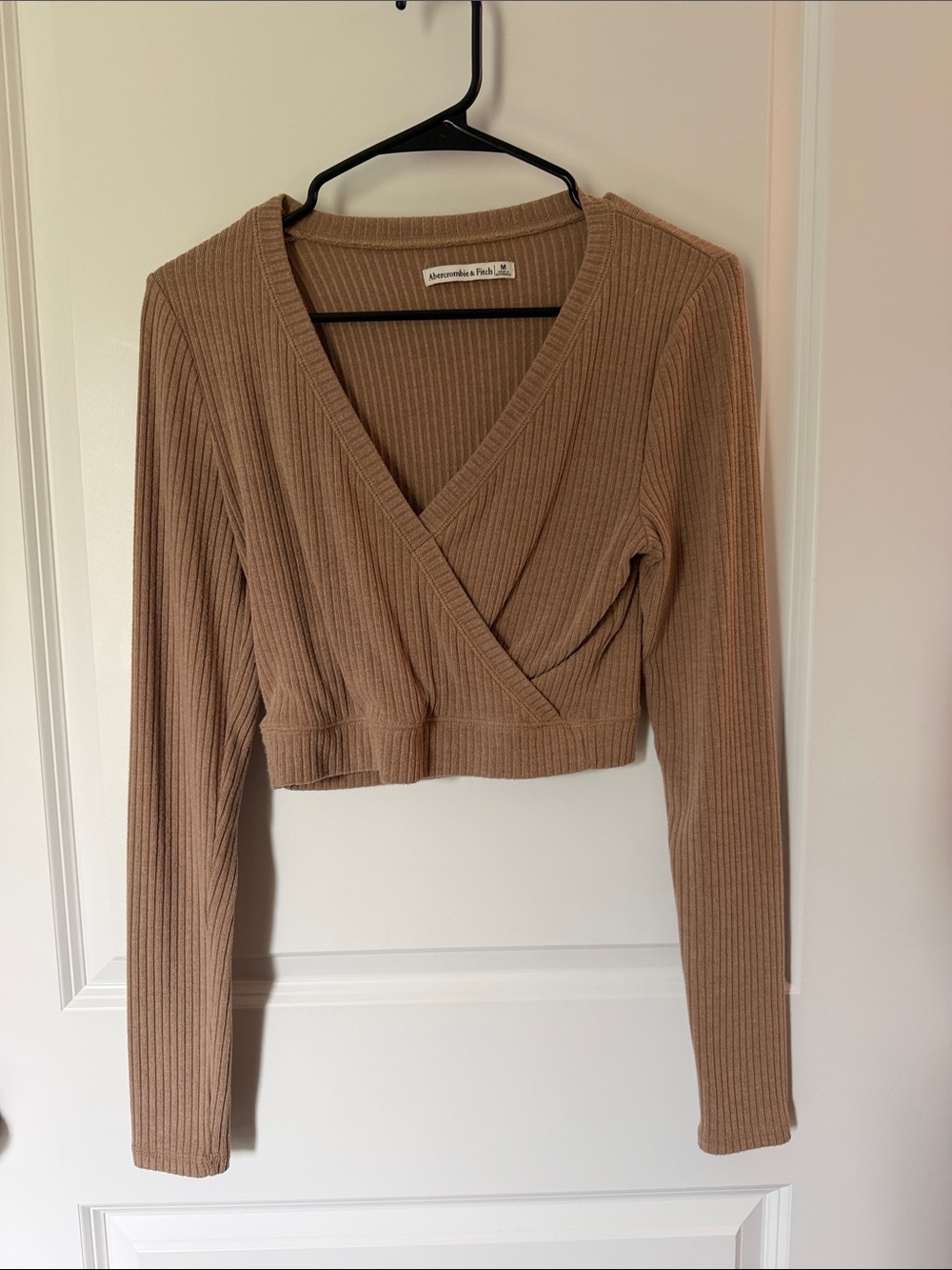 Abercrombie & Fitch Ribbed Wrap Cropped Top - Camel Brown